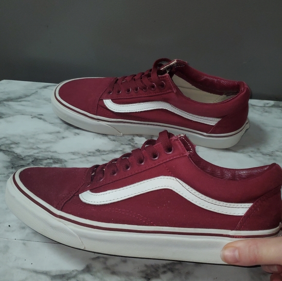 Vans low top euro 41 unisex . Maroon red - Picture 5 of 6